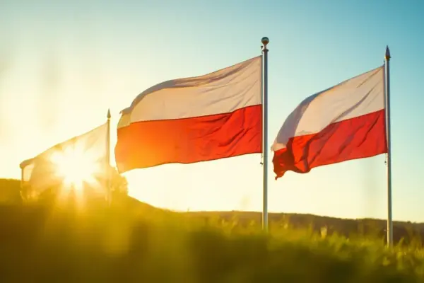 Біло червоний прапор: історія, значення та країни