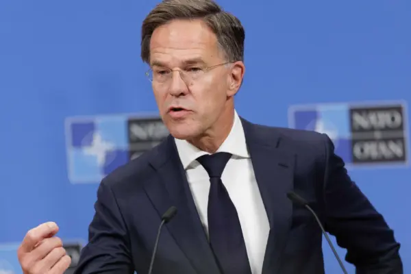 Рютте у Брюсселі назвав ядерний лист РФ тиском і спробою відвернути увагу від України
