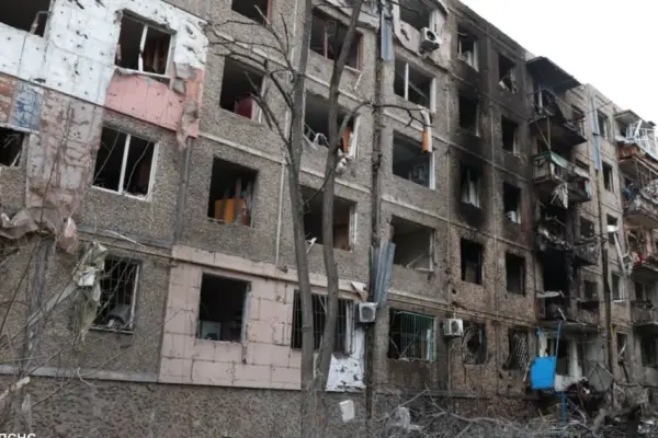 Правоохоронці кваліфікували авіаудар по Херсону 17 жовтня як воєнний злочин