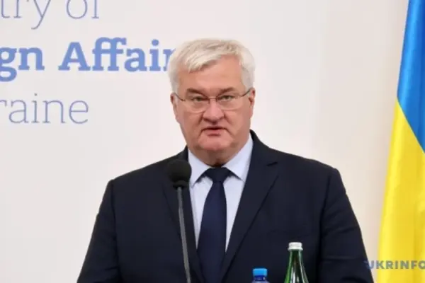 Сибіга закликав ЄС обмежити видачу віз росіянам і запровадити заборону в’їзду для комбатантів