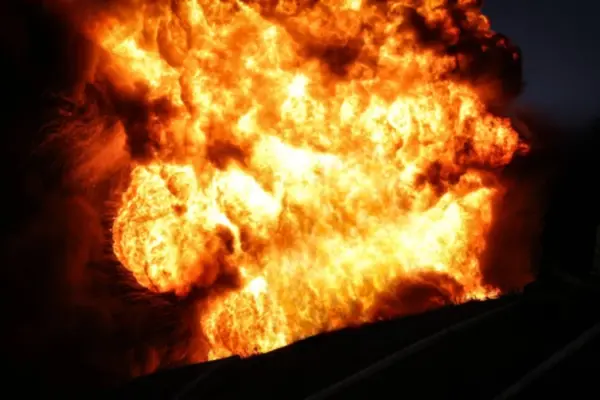 Очільник Дніпропетровської ОВА Ганжа повідомив про удар і повторну атаку на склади