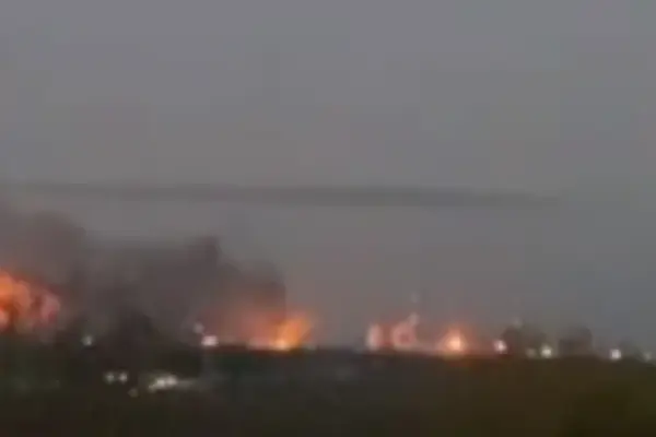 Хроніка подій 8 жовтня: вибухи та пожежа в районі НПЗ у Башкортостані